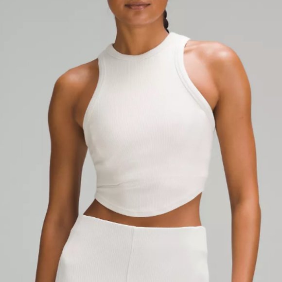 lululemon athletica Tops - (6579/6561) NWT LululemonHold Tight Cropped Tank Top Sz 6/12 ** SOLD OUT